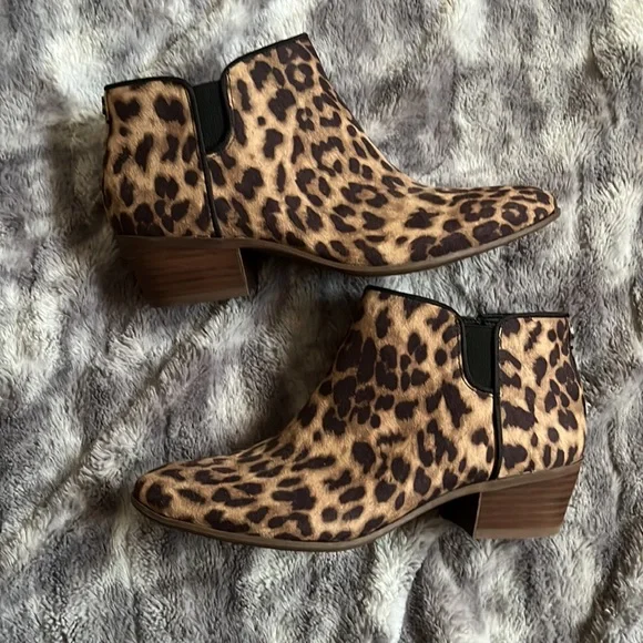 Leopard Booties - Picture 4 of 6